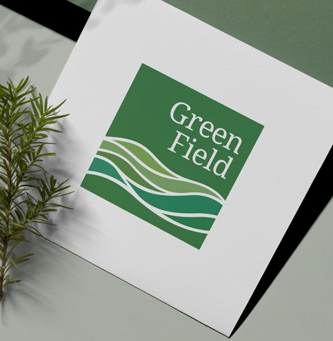 Green Field（グリーンフィールド）のロゴを配した、統一感のあるステーショナリーデザイン